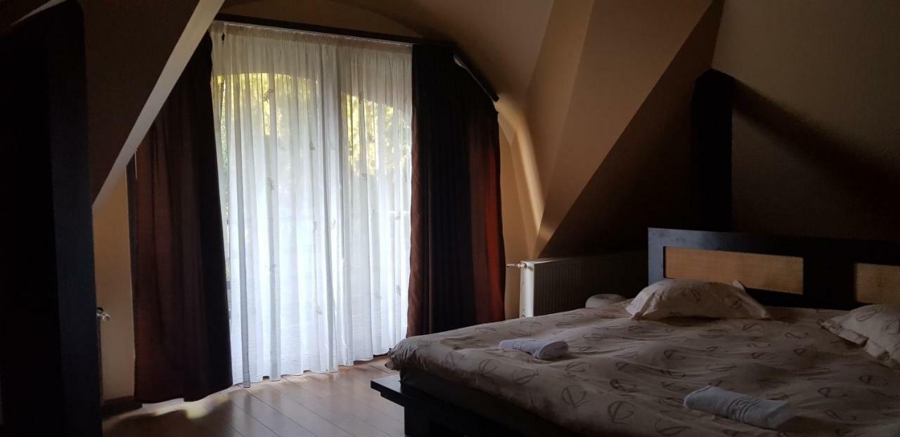Pensiunea Aquavilla Maliuc Buitenkant foto